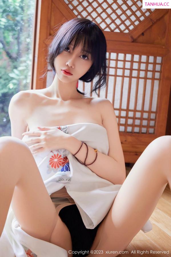 玥儿玥  [XiuRen]高清写真图 2023.11.03 No.7610 玥儿玥er 济州岛旅拍第35张图片